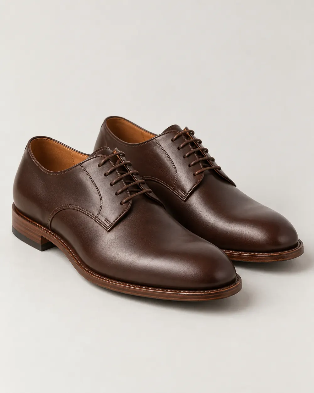 Classic Derby in dark brown leather, pair